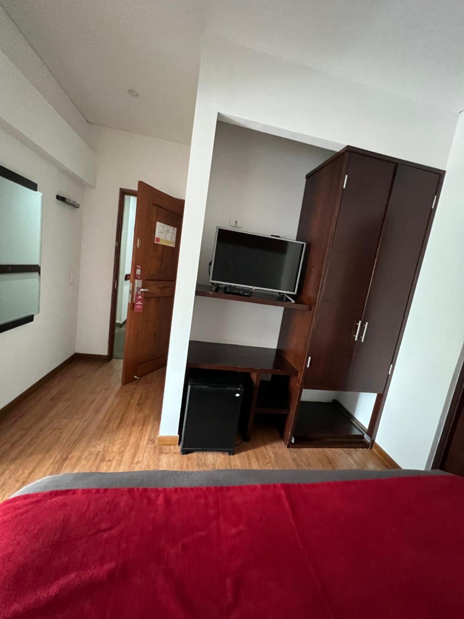 Hotel Florencia Plaza Medellín Buitenkant foto