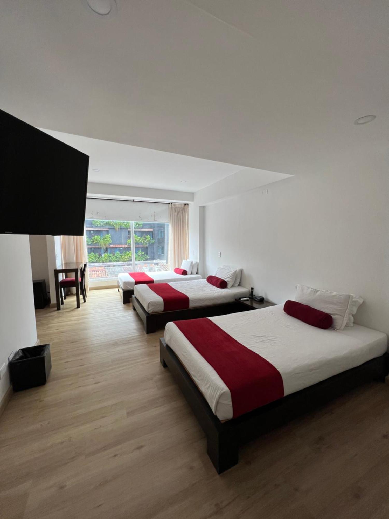 Hotel Florencia Plaza Medellín Buitenkant foto